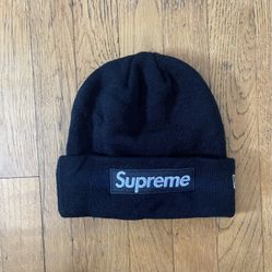 Supreme x New Era Beanie