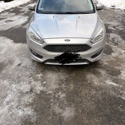 2016 Ford Focus SE Sedan