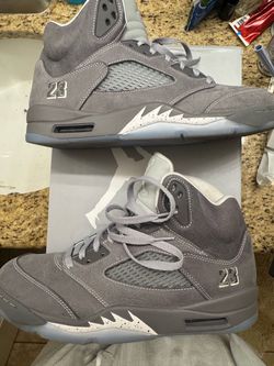 Men’s air Jordan retro 5 cool grey size 11.5