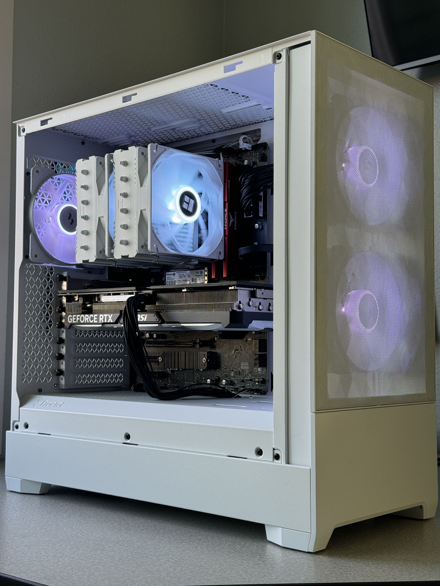 Intel I7-13700KF / RTX 4070 TI Super Gaming PC