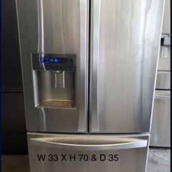 Kenmore French Door Refrigerator ( W 33)