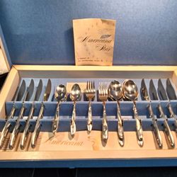 Vintage Americana Star Tableware 