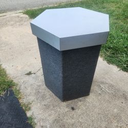 Display Table