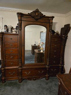 Wardrobe Armoire Cabinet with Mirror