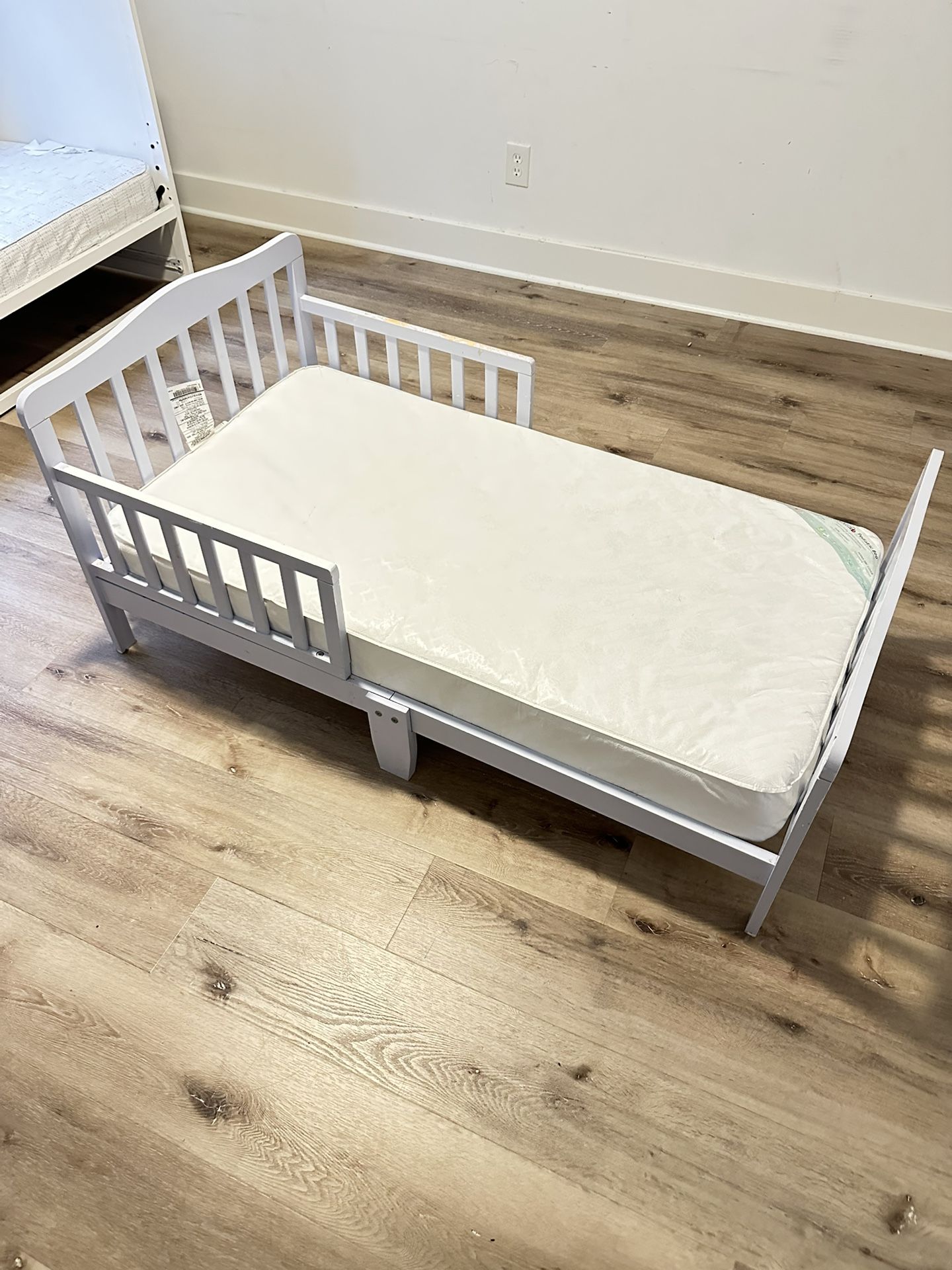 Toddler Bed With Waterproof Mattress