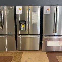 L G Stainless Steel Bottom Freezer Refrigerator‼️‼️ 27.9 Cubic Ft.
