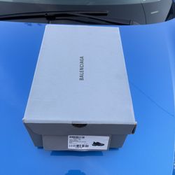 LED Designer Track Sneakers (Black) Size 41 