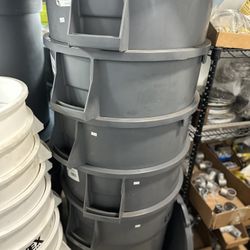 Gray 44gal Trash Cans For Sale 
