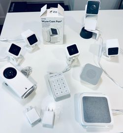 Wyze Camera System Remote Keypad Speaker Siren etc Lot