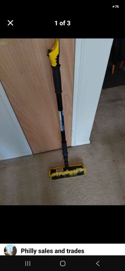 Snow brush scraper***2559 Welsh Rd