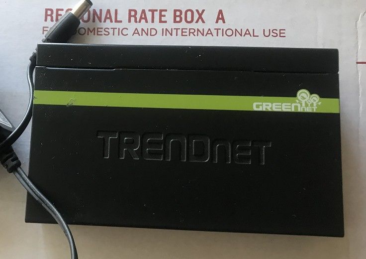 Trendnet 5v Light Switch Fast Ethernet Only
