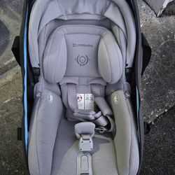 New Infant Carseat 