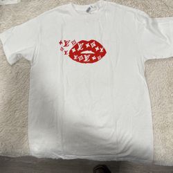 T-Shirt Size Medium