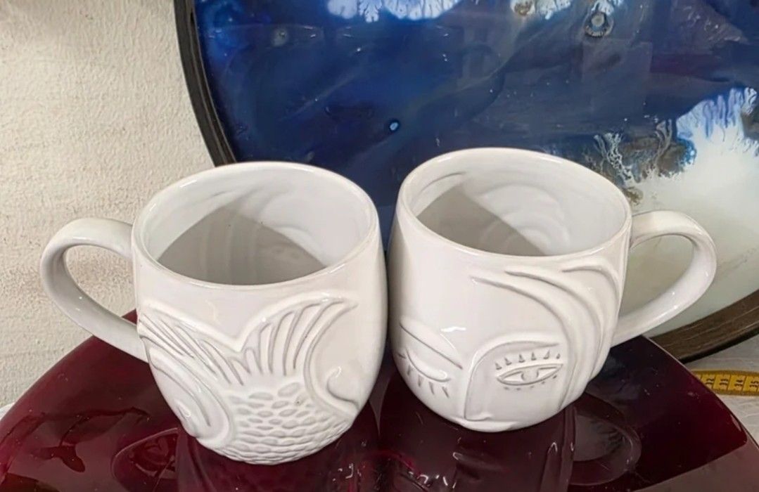 2013 Starbucks New Bone China Abstract Face 3D Siren Mermaid Coffee Tea Mug 14oz