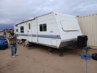 28 Ft SfyLine Trailer2003