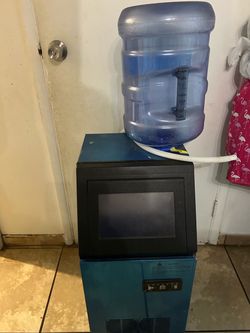 Ice maker