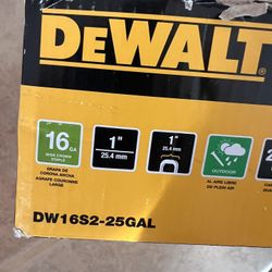 16g Staples Dewalt