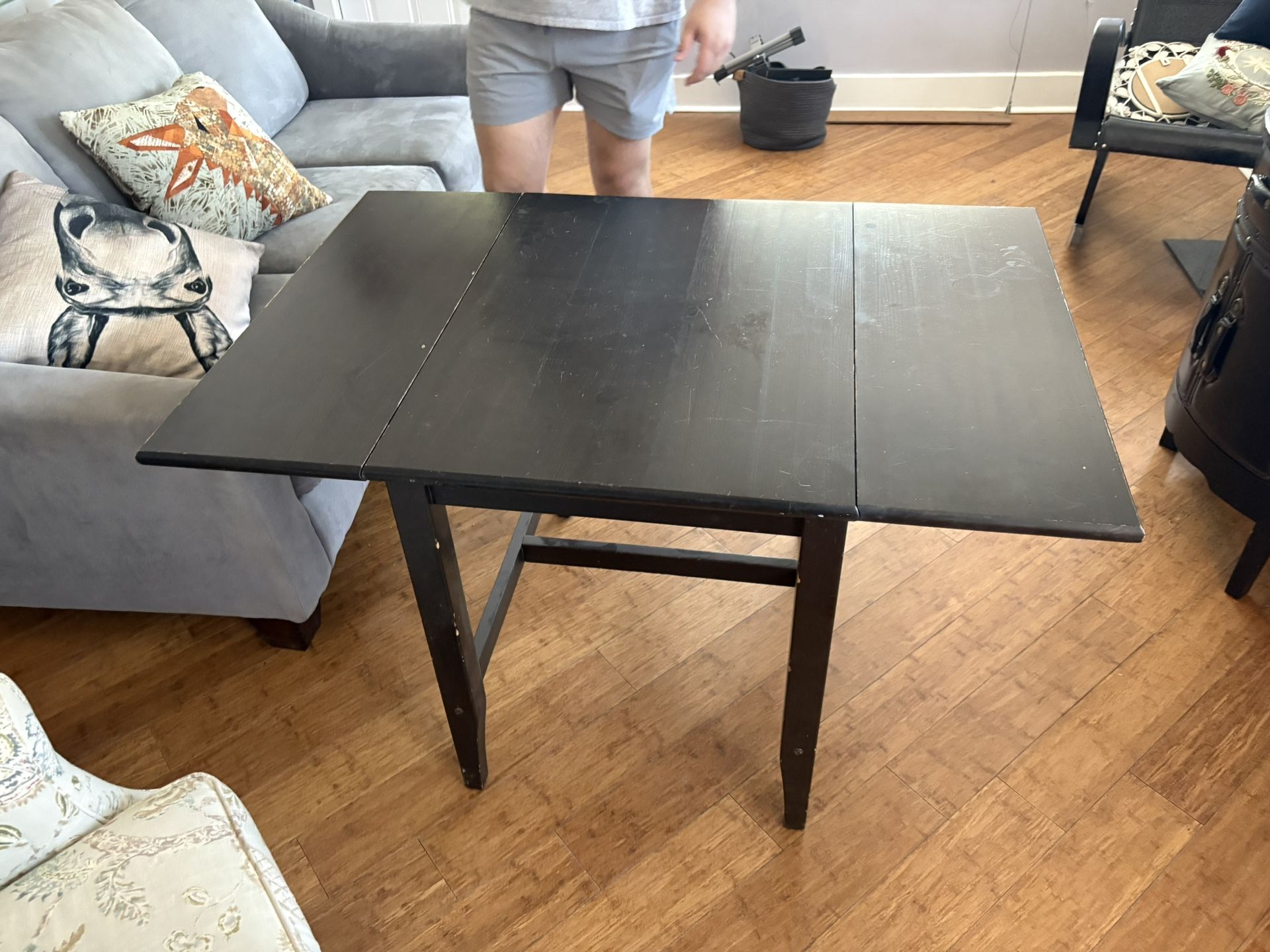 Black Drop-Leaf Dining Table – 47"x25" (Expands to 32")