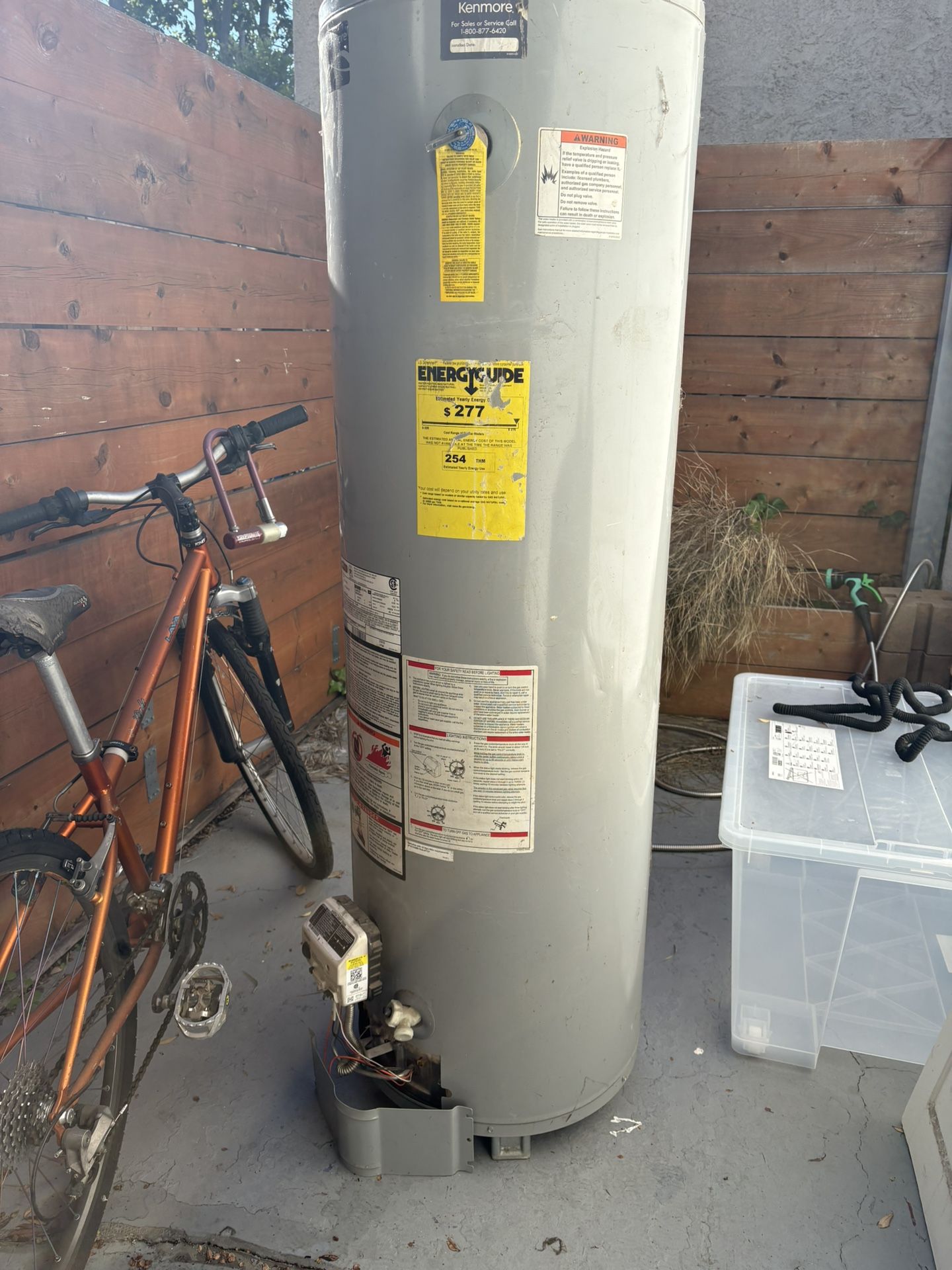 40 gal Kenmore Water Heater