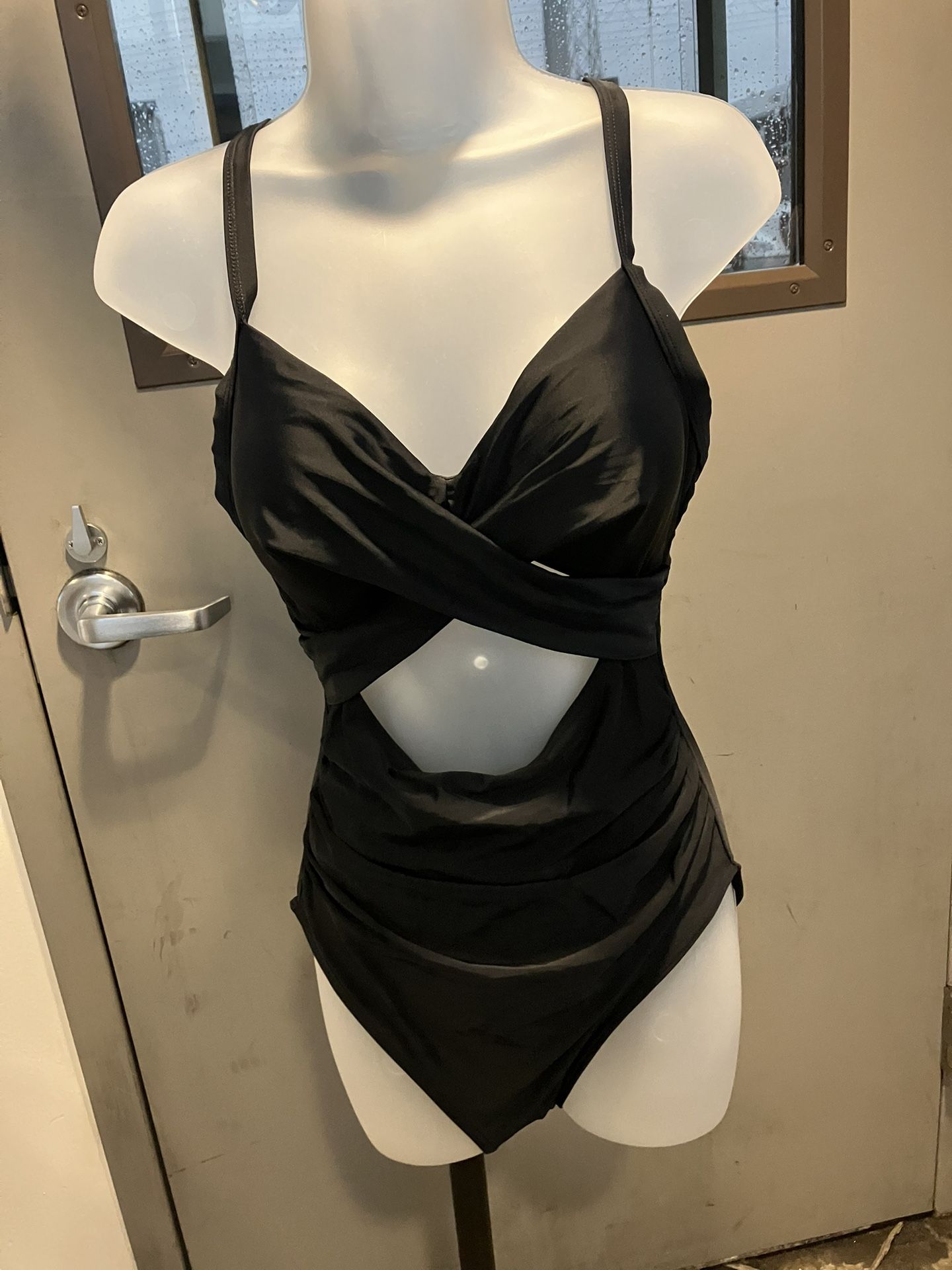 Brand New With Tag Size Small Swimwear One PieceLllll
