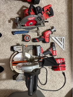 Milwaukee havkzall/ miter saw/ circular saw/ drill & hammer drill/ speed square/ hammer/ 25’ lufkin tape measure