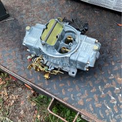 Holley 650 Carburetor