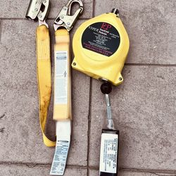 Retractable life line