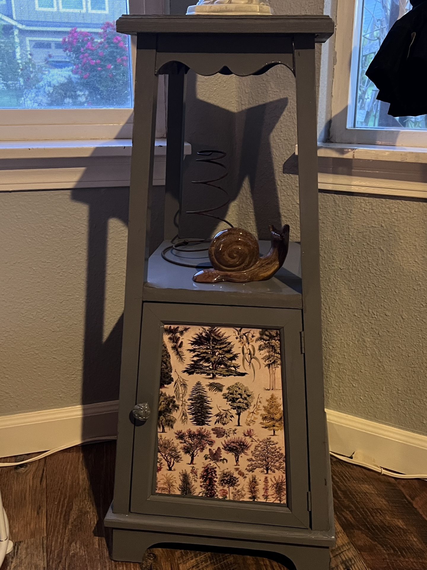 Cute little table