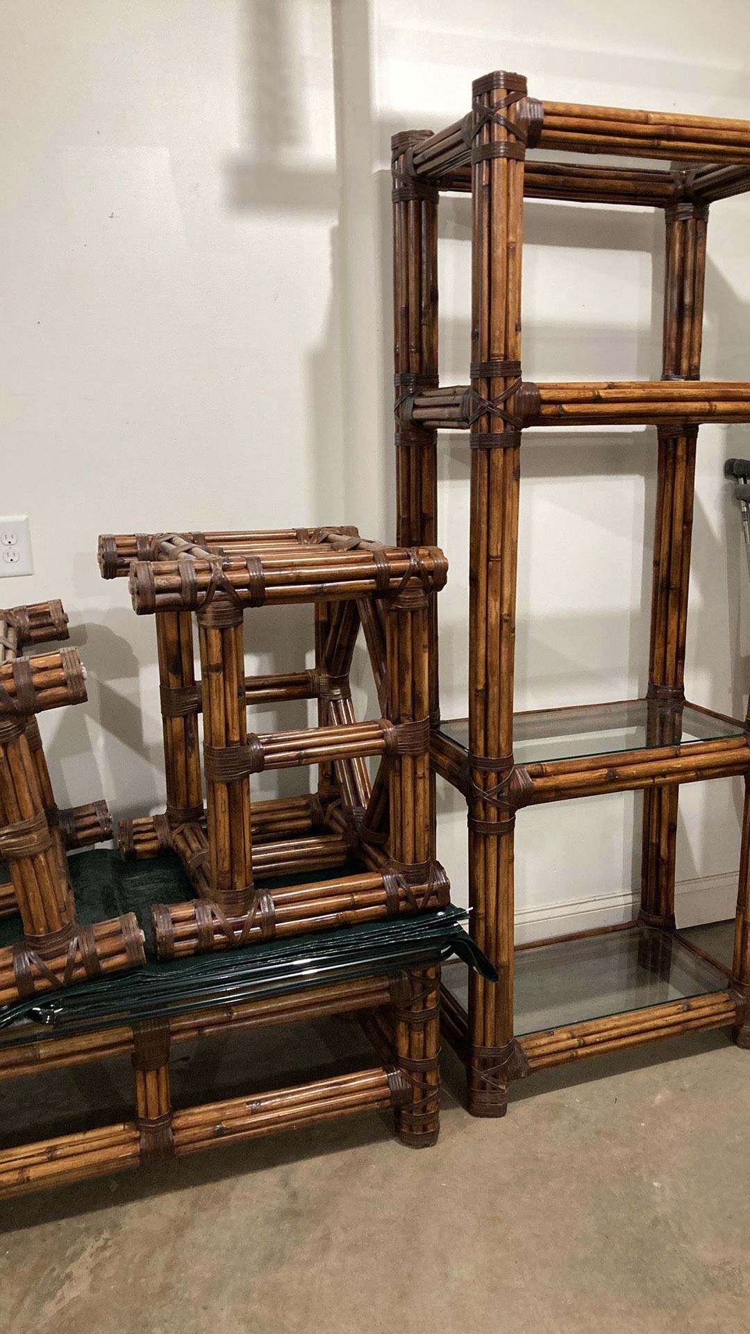4 Pc Furniture Set