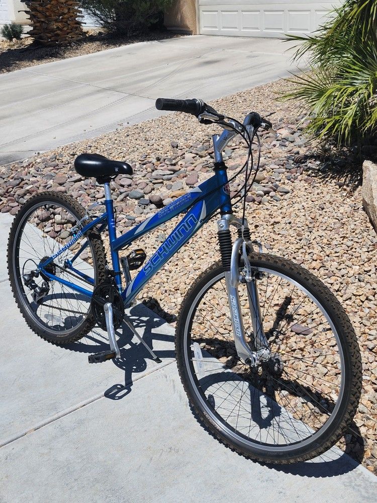 Scala Santa 26 Inch Schwinn Sidewinder Women's Mountain Bike