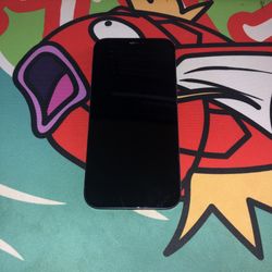 iPhone 12 A2172 - Locked / Tracfone 64 GB Black