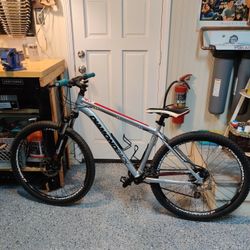 Mountain Bike 