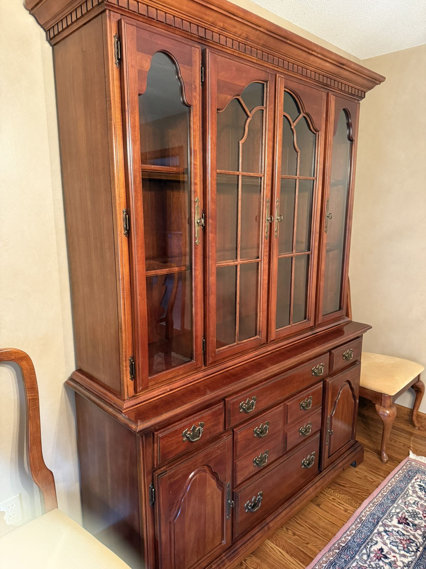 Cherry  Dining Room Set