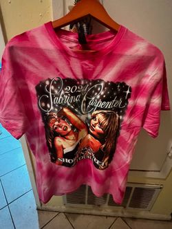 Sabrina carpenter t shirt size medium