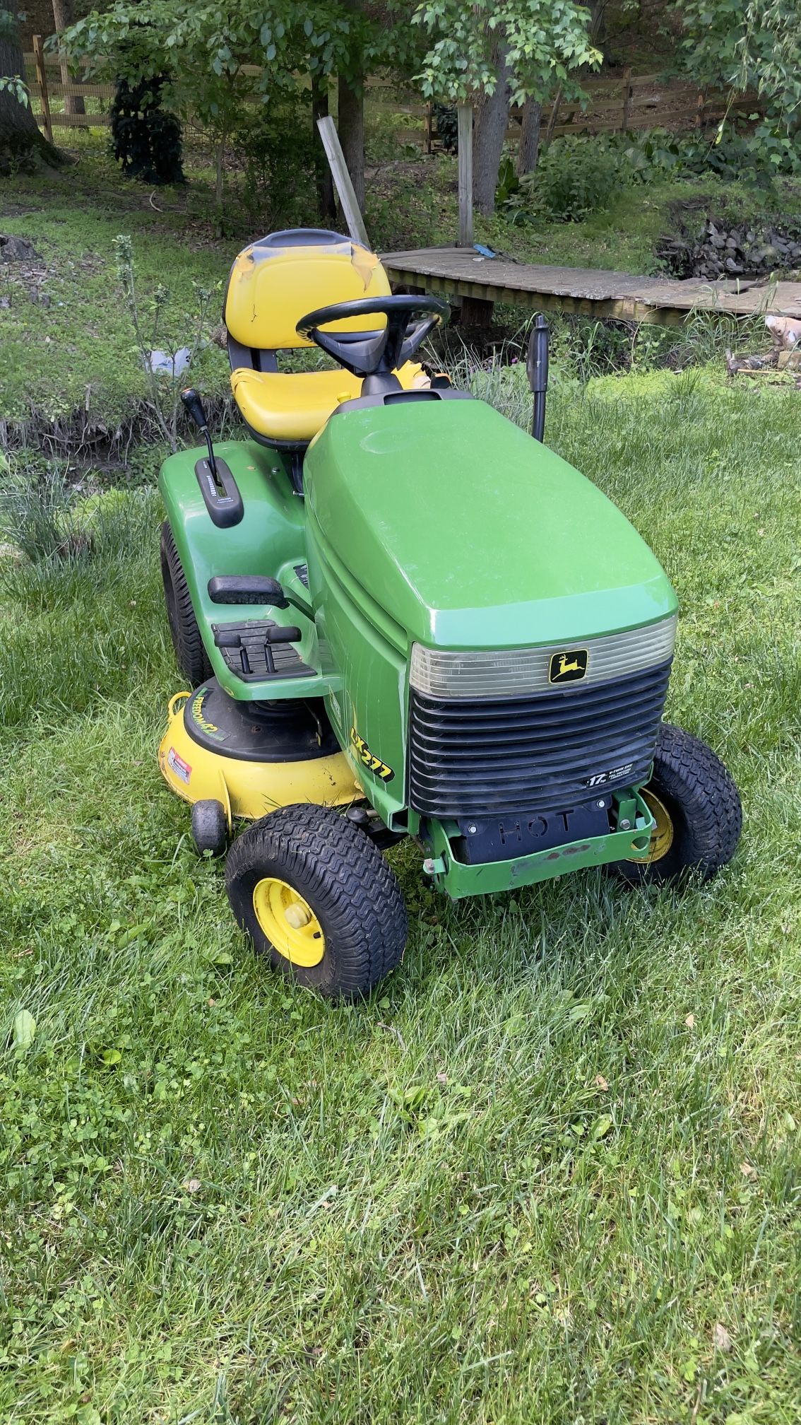 John deer LX277