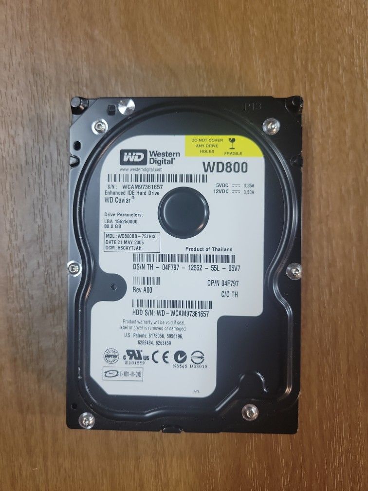 Western Digital


WD800

Enhanced IDE Hard Drive
