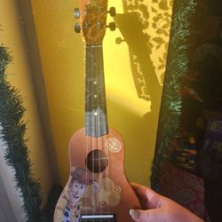 Woodys Guitar 