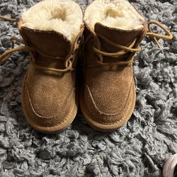 BABY boots
