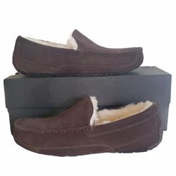 UGG Brown Suede Sheepskin Lined Men's Size 10