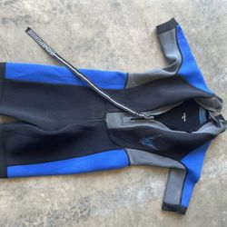 Junior Wetsuit Size 10