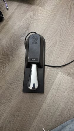 FC3A Yamaha Sustain pedal for keyboard.