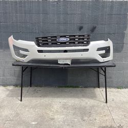 2016 2017 FORD EXPLORER 4DR SUV FRONT BUMPER OEM