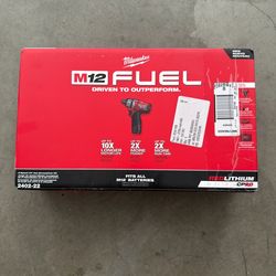 Milwaukee M12 Fuel Model: 2402-22