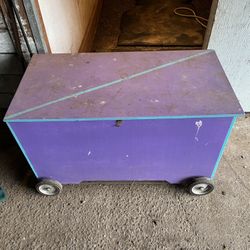 Tack Trunk