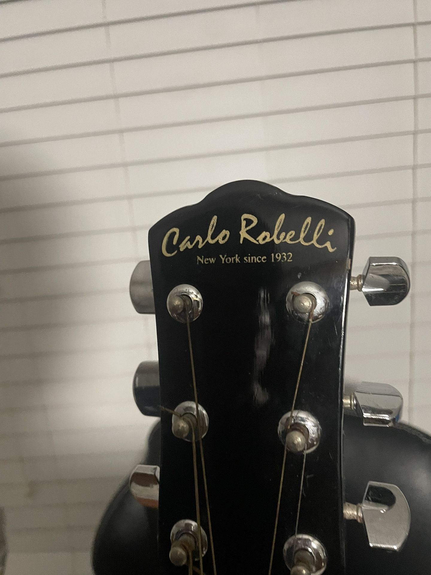 Acoustic Guitar Full Size