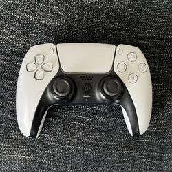 PlayStation DualSense® Wireless Controller for PS5