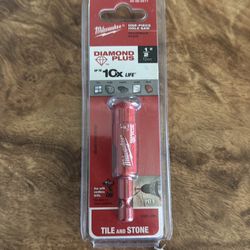 Milwaukee 1/2 one piece whole saw