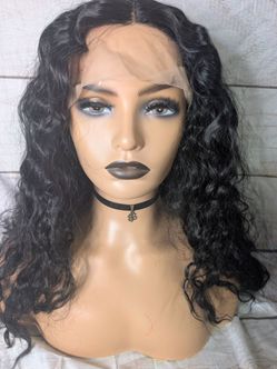 Wavy 18" black Front Lace Wig