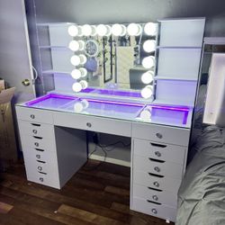 Bluetooth Vanity Makeup