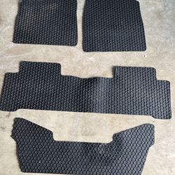 Acura MDX Floor Mat - Model 2014 - 2020 - Honey Comb Pattern